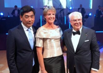 27. BLAUER BALL IM GRAND ELYSÈE HAMBURG – Interviews & Impressionen